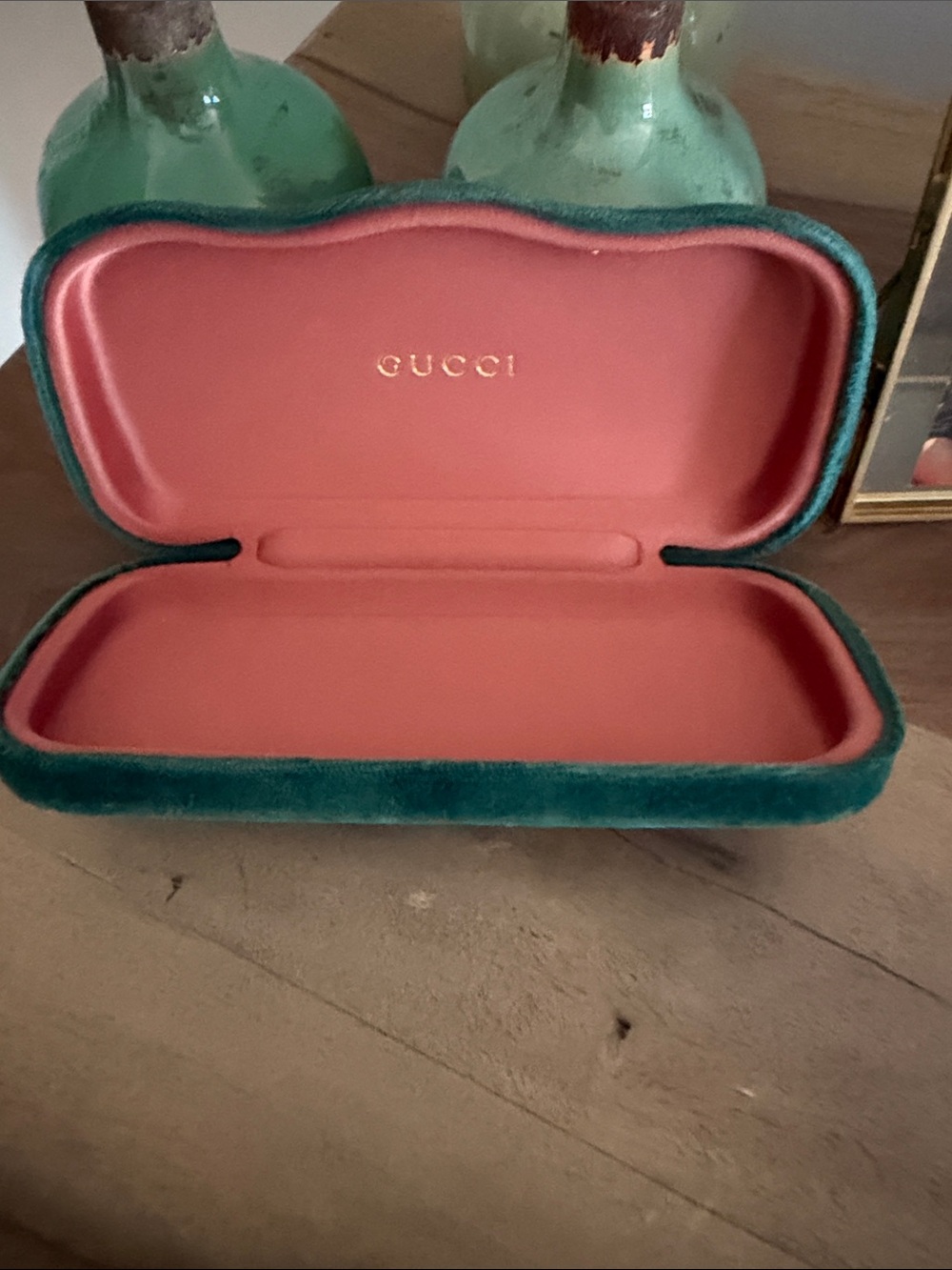 Gucci Velvet Glasses Case in Teal Exterior and Coral Interior